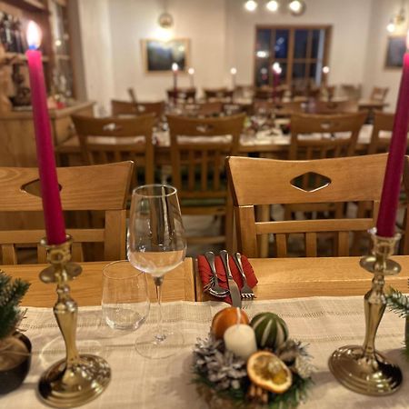 Pensiunea Coronita Vişeu de Sus Екстериор снимка